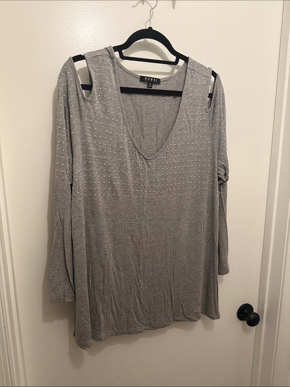 rebels Light Gray Studded Cold-Shoulder V-Neck Long Sleeve Top